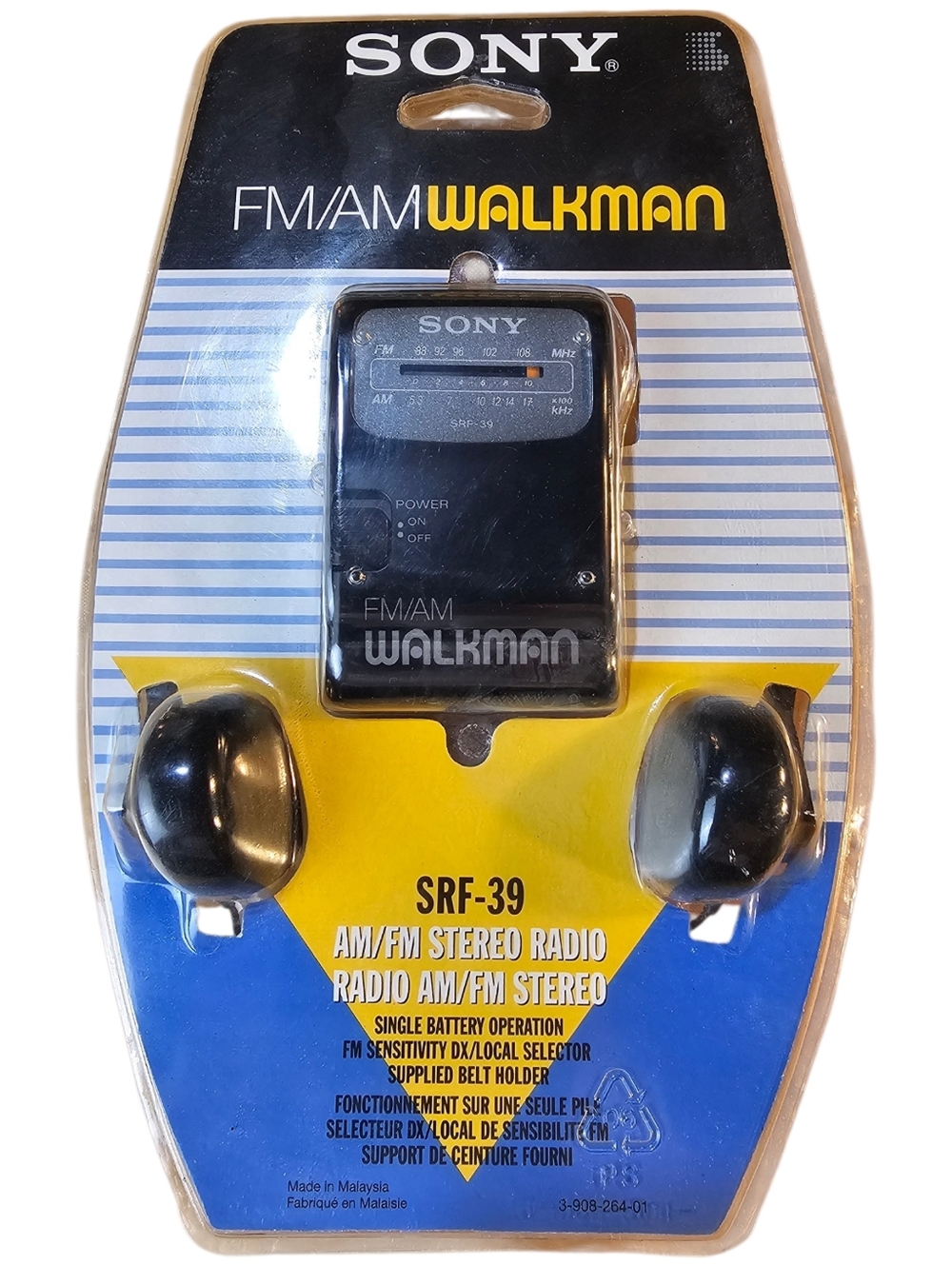 Sony NIB Vintage AM/FM Handheld Walkman
